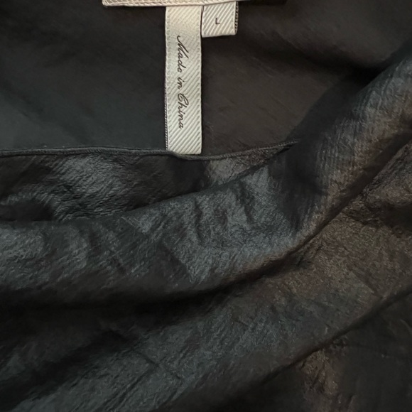 Pretty black top,kringle like fabric, by BCB Generation. Like new.  Size L - Picture 2 of 4